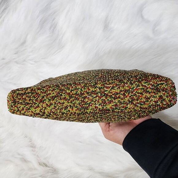 Vintage unbranded glass seed beaded gold, red & green clutch chain handle purse - Picture 5 of 16